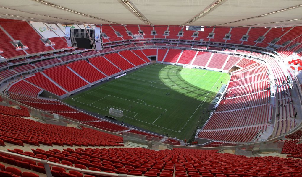 Como trunfo após a Copa, o governo do Distrito Federal conta com outro grande evento: os Jogos Olímpicos de 2016, evento que será sediado no Rio, mas ganhará o reforço de algumas cidades; o Mané Garrincha será palco de partidas de futebol feminino e masculino; outro importante evento na agenda do estádio é a Universíade, em 2019; competição é o maior evento esportivo universitário do mundo