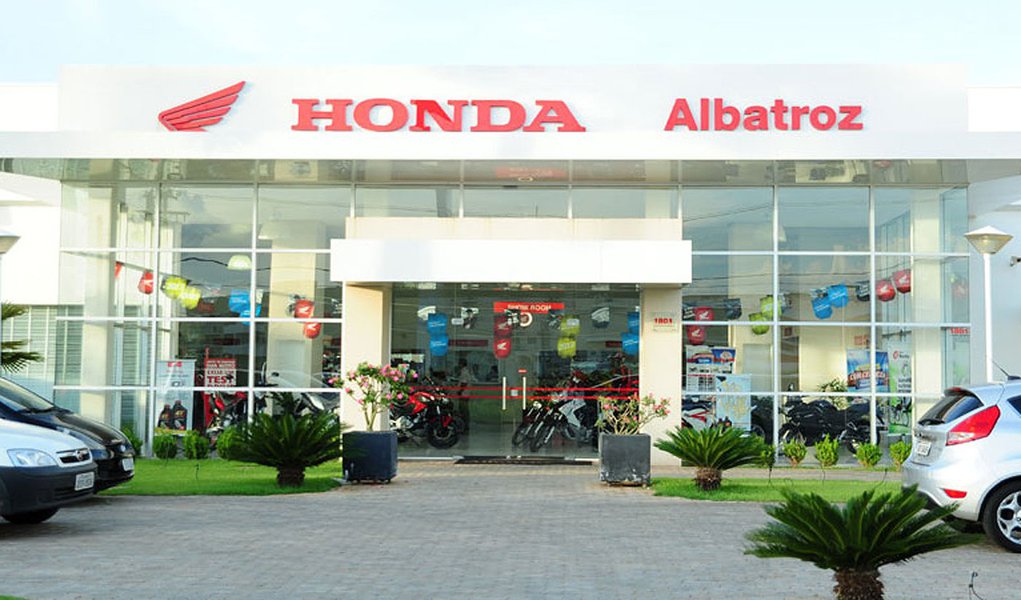 A Honda Motor nomeou a primeira mulher e primeira estrangeira para fazer parte de sua diretoria e vice-presidentes operacionais, atualmente apenas de homens e japoneses; Issao Mizoguchi será uma dos 23 vice-presidentes operacionais da montadora do Japão