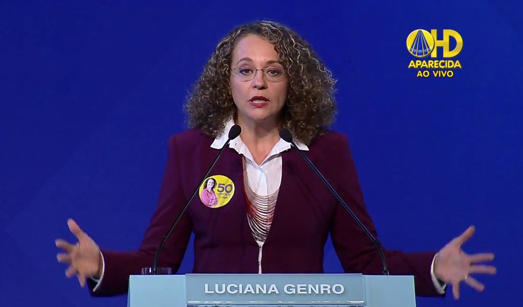 Segundo Eduardo Guimarães, do Blog da Cidadania, a presidenciável do Psol "cometeu um erro imperdoável ao ignorar que toda a corrupção – verdadeira ou não – de que membros do PT foram acusados ao longo de seus 12 anos de governo só foi investigada, julgada e punida graças ao mesmo PT, que, à diferença do PSDB, não aparelhou os órgãos de controle que fizeram as denúncias darem em alguma coisa" 