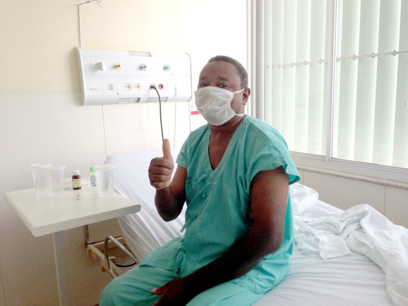 Capital federal atingiu a marca de 51,4 doadores para cada milhão de habitantes. Segundo dados do primeiro semestre deste ano, da Associação Brasileira de Transplante de Órgãos (ABTO), o DF ultrapassou a média obtida pelo Rio Grande do Sul no ano passado e pulou da segunda para a primeira posição no ranking, com um incremento de 1,6 ponto percentual em relação à 2013. De 2012 a 2014, o tempo médio de espera para um transplante foi reduzido em 65,7%, passando de 23,4 a 15,4 meses