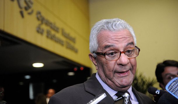 "A menos que tenhamos uma série pior do que as séries históricas, não teremos problemas em 2014", disse nesta quarta-feira o diretor-geral do ONS, Hermes Chipp, em audiência pública no Senado