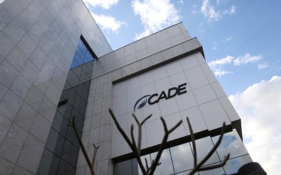 Cade dá autorização para acordo da Cosan com empresa uruguaia para lançamento de carteira digital