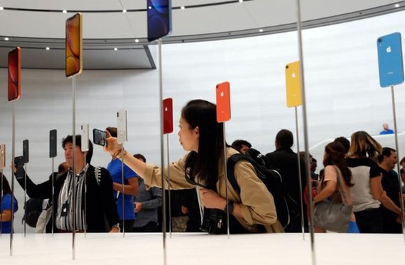 EUA poupam aparelhos da Apple em tarifas, mas atingem serviços de nuvem