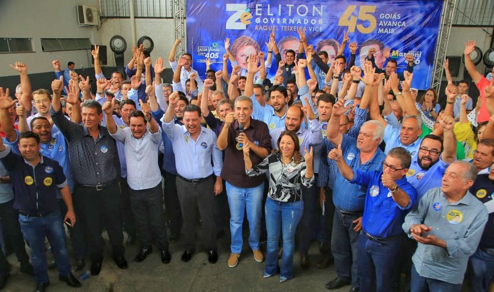 Zé Eliton e Marconi reúnem mais de 100 prefeitos na onda da virada