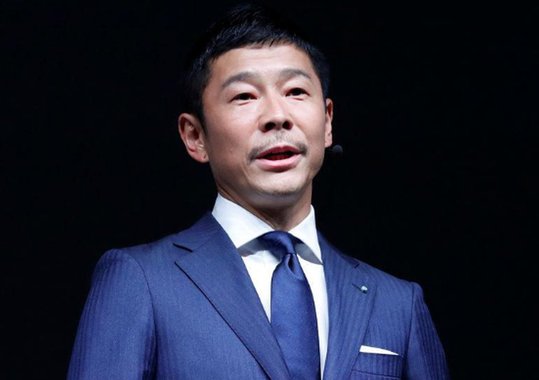 Japonês magnata da moda Maezawa será primeiro passageiro de voo particular à Lua