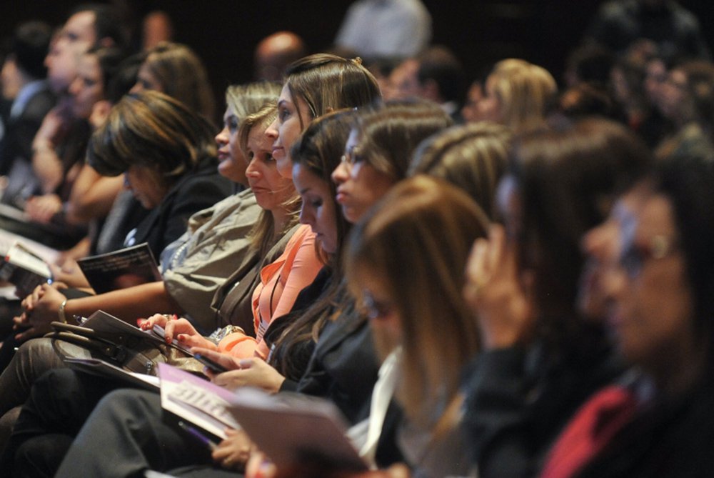 Renda das mulheres é 42,7% menor que a dos homens, diz Pnud