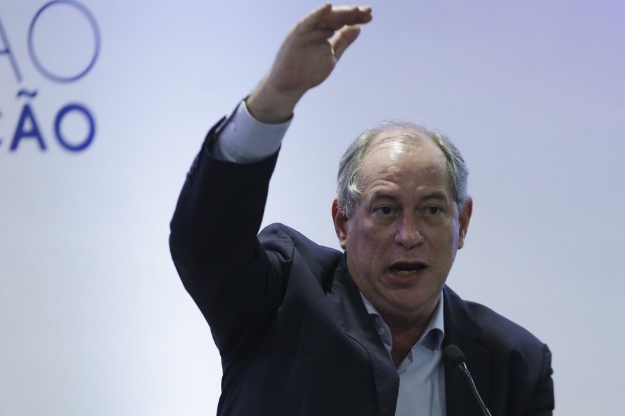 Ciro Gomes e as luzes da ribalta