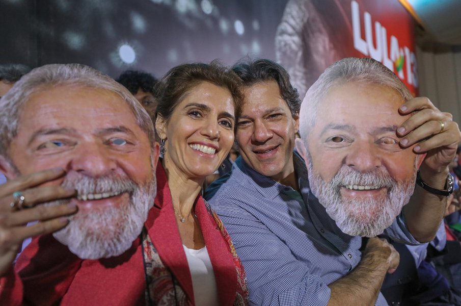 PT discute como Haddad aparecerá nos primeiros programas de TV