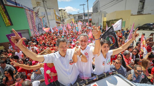Campanha do PT no Nordeste emociona, diz Fernando Brito