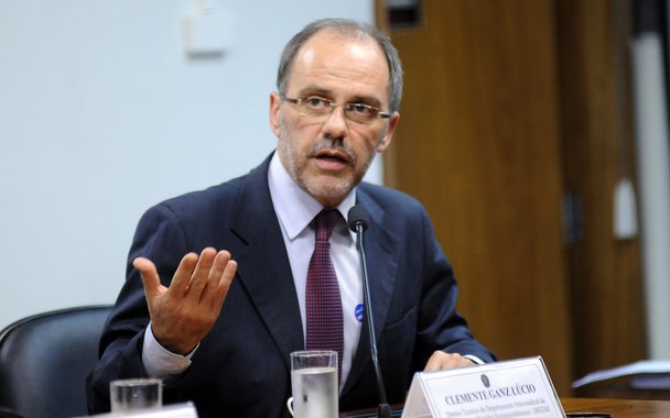 Trabalhador autônomo tem renda menor que o CLT, aponta Dieese