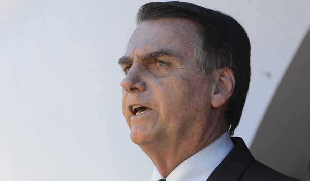 Depósito de assessor anuncia um governo podre