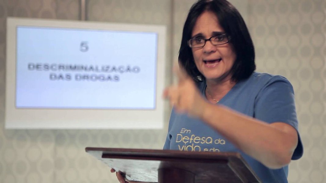 Tijolaço: Damares, a já era que ainda não foi
