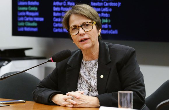 Palmério Dória: Se a Funai for para ministério da Agricultura, haja sangue