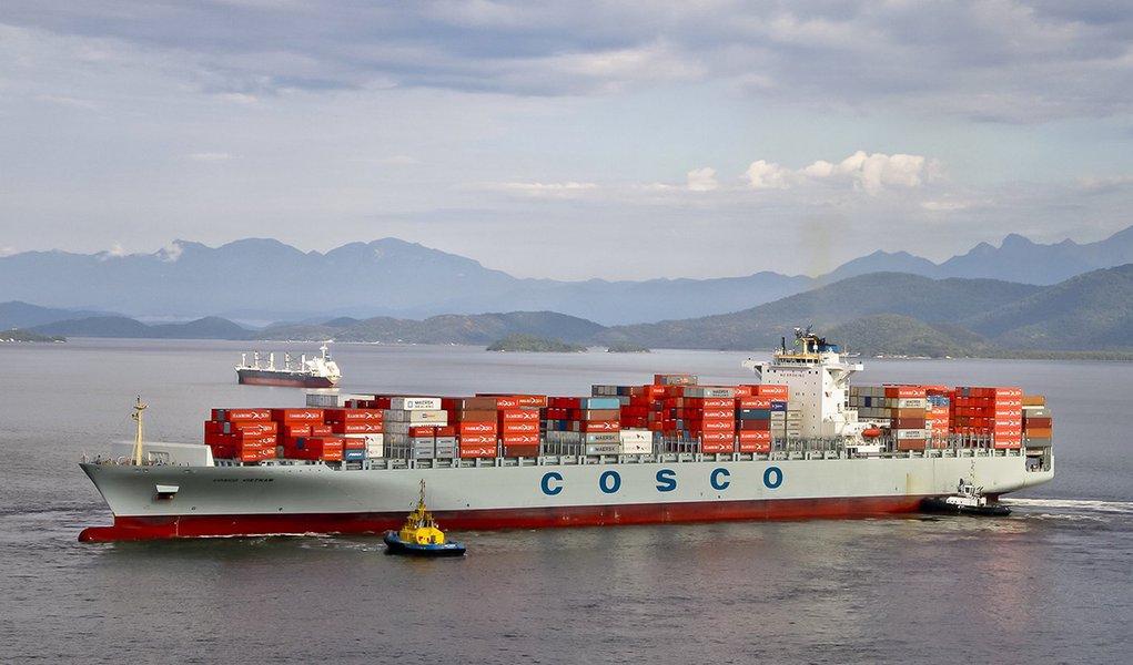 CNI alerta: com Brasil fora da OMC, exportações terão sobretaxa de 120%