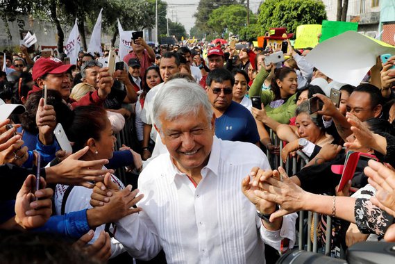 Obrador homenageia Jesus e Che Guevara