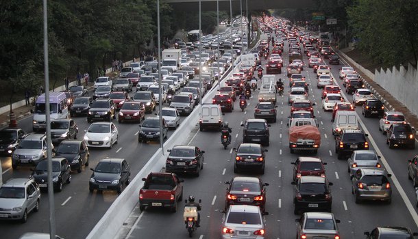 Trânsito mata mais de 1,3 milhão de pessoas todos os anos
