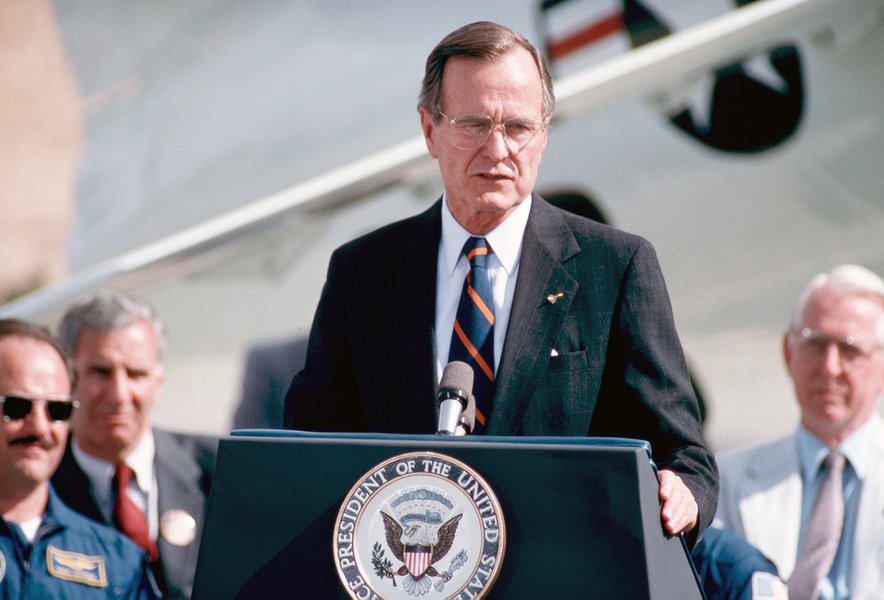 EUA decretam um dia em memória de ex-presidente George Bush