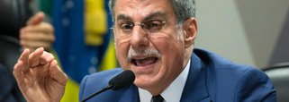 Jucá volta ao Congresso para entregar o pré-sal