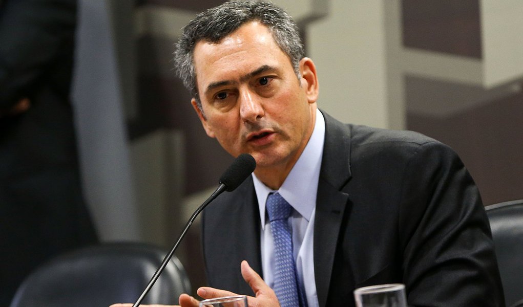 Guardia diz que não há acordo sobre projeto de cessão onerosa no Senado