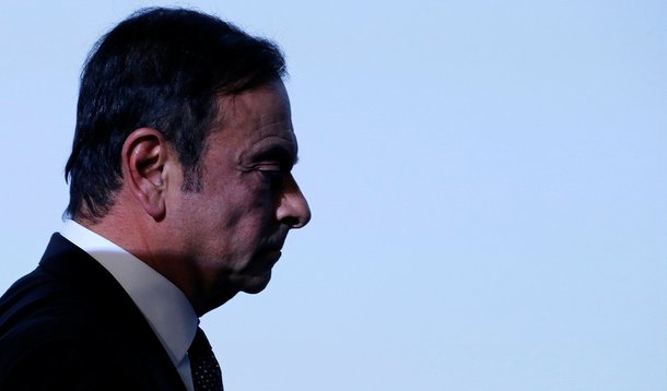 Autorizado a sair da prisão, Carlos Ghosn reitera inocência