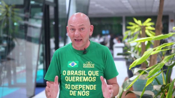 Após coagir empregados, Havan é processada pelo MPT em R$ 100 milhões