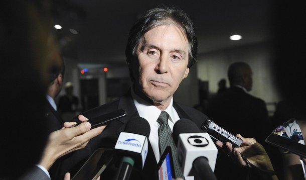 Derrotado, Eunício diz que foi alvo dos anseios de mudança