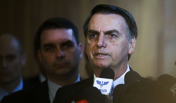 Vera Magalhães: cubanos e o risco à popularidade de Bolsonaro