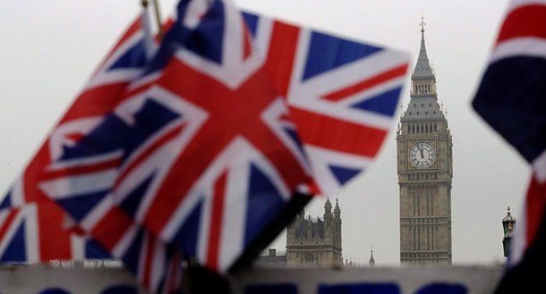 Estudo mostra que Brexit custou ao Reino Unido 500 mi libras por semana