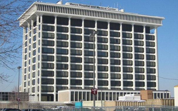 Tiroteio em hospital de Chicago deixa quatro em estado grave