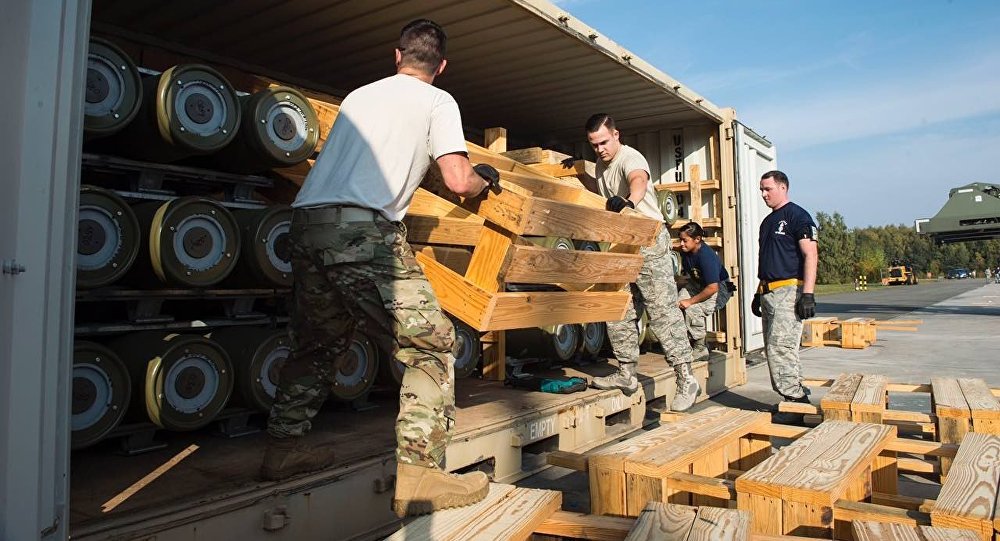 Exportações de armas dos EUA chegam a 192,3 bilhões de dólares