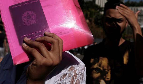 No Brasil do golpe, falta trabalho para 27,6 milhões de brasileiros