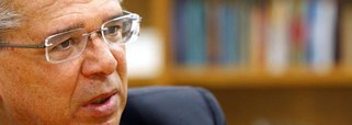 Guedes contradiz Bolsonaro e diz que governo não irá renegociar dívida