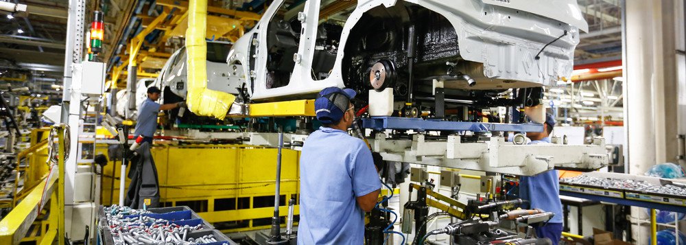 PIB pode crescer 3% em 2019 se governo fizer reformas, dizem analistas