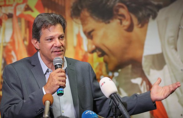 Haddad no Roda Viva: 'espero que Ciro dê um alô de onde estiver'