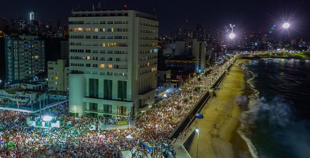 Haddad lota as ruas de Salvador na reta final