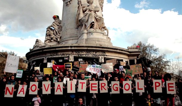 Documentário produzido na França retrata os últimos anos da crise no Brasil