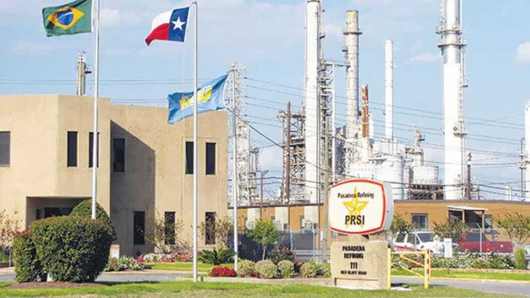 Petrobras negocia venda de refinaria de Pasadena com Chevron, diz Reuters