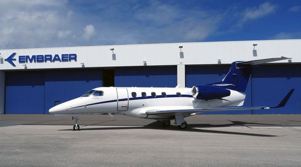 Entregas de jatos comerciais da Embraer caem 40% no 3ºtri