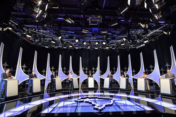 SBT é notificado a reservar horário a Haddad se Bolsonaro recusar debate