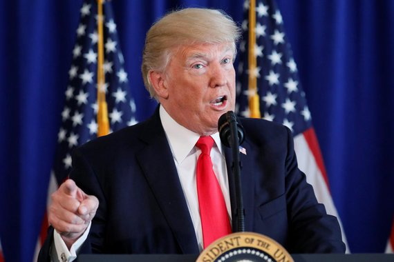 EUA vão sair de acordo nuclear com a Rússia, afirma Trump