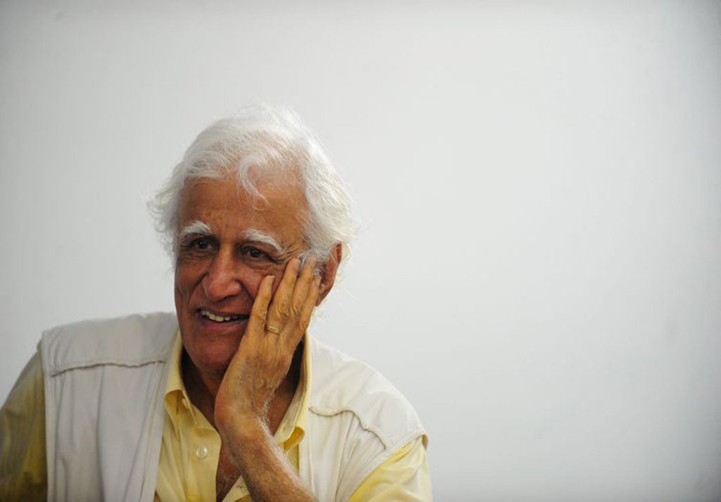 Ziraldo melhora e médicos intensificam tratamento fisioterápico