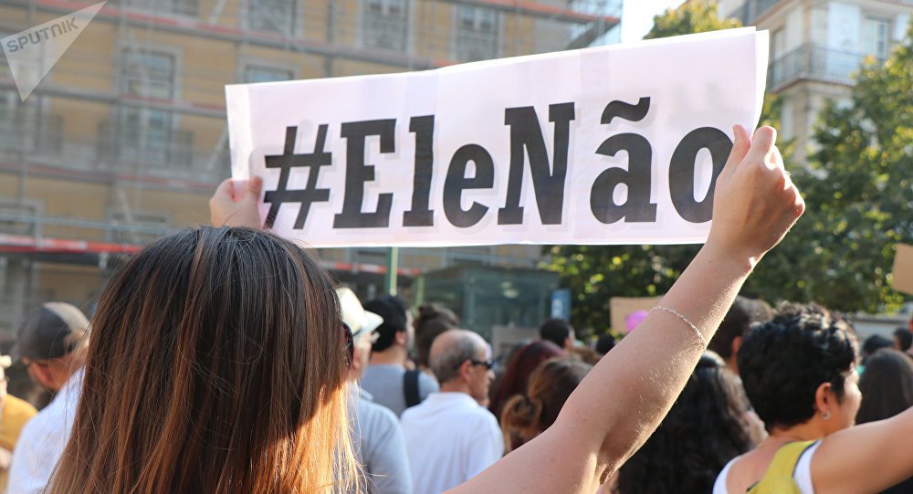 Intelectuais portugueses divulgam carta contra a eleição de Bolsonaro