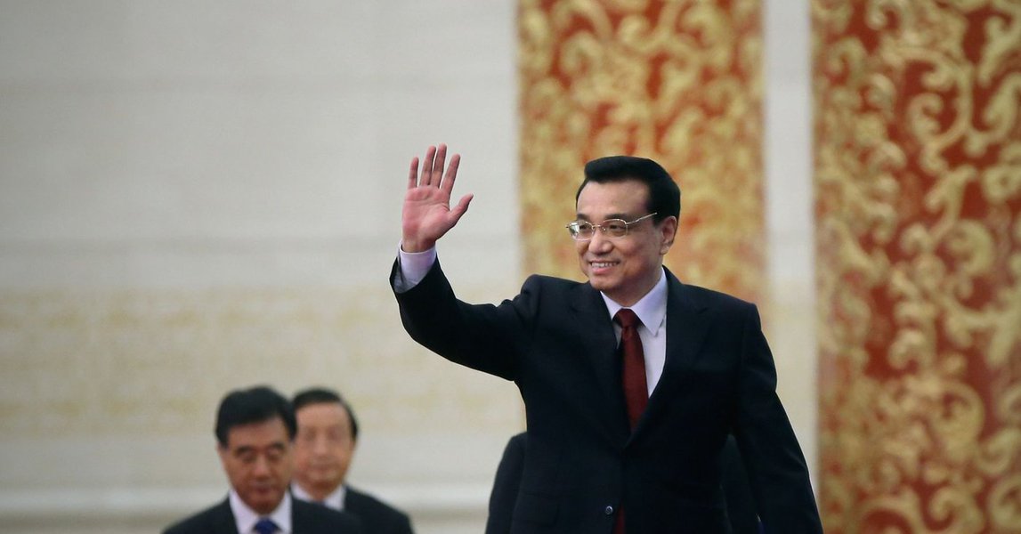 Primeiro-ministro chinês pede esforços conjuntos para melhorar laços com Japão