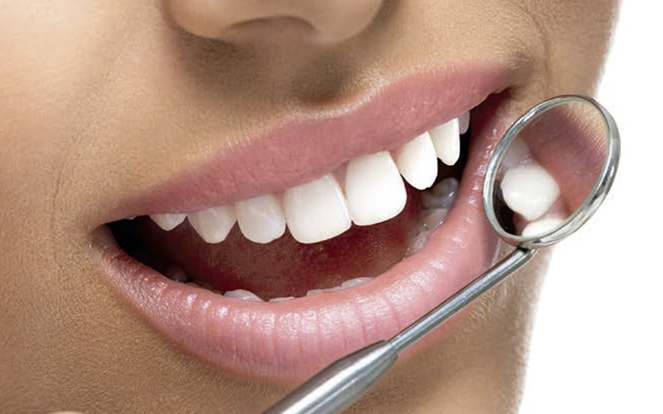 Infecções da boca. Como se proteger das gengivites, aftas, cáries e abcessos