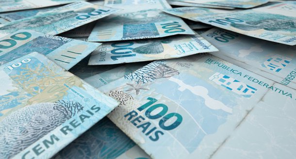Inflação para famílias de baixa renda acumula alta de 4,17%