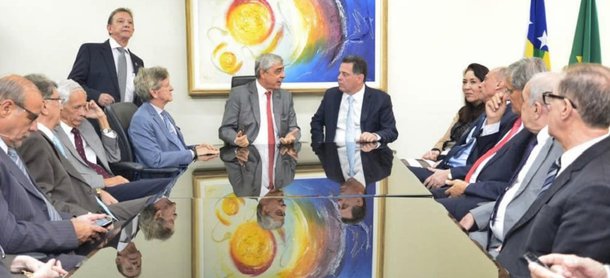 Judiciário é grato à parceria e ao respeito de Marconi", diz presidente do TJ