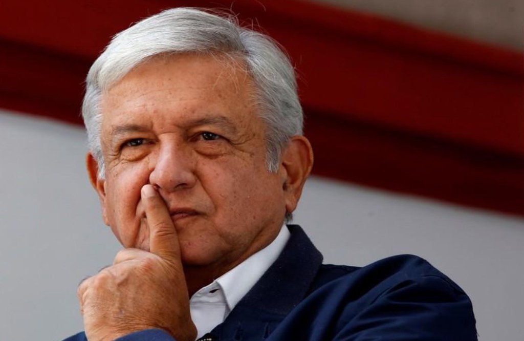 López Obrador promete criar comissão da verdade sobre 43 alunos desaparecidos