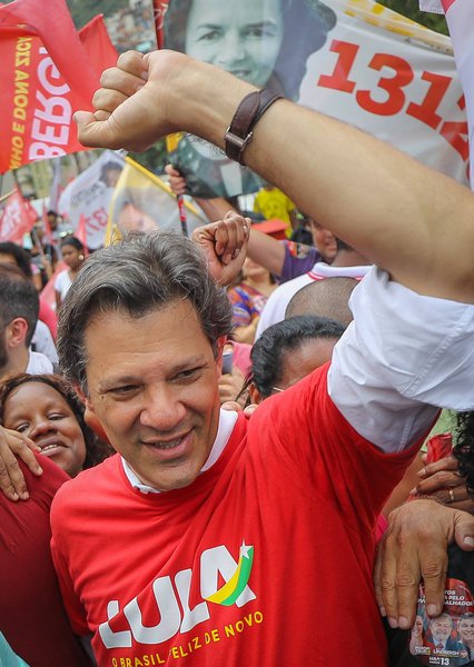 TSE manda retirar fake news sobre Haddad das redes sociais em 48 horas