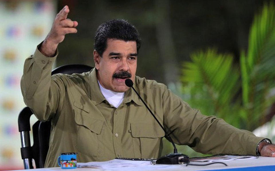 Maduro diz que governo dos EUA é covarde por sanções contra sua esposa 