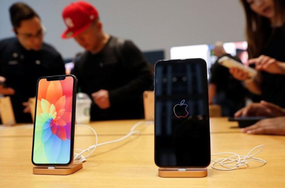 Análises revelam que novos iPhones utilizam chips da Intel e da Toshiba